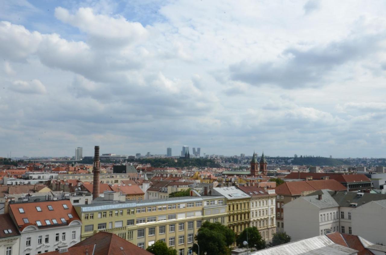 Chevron Hotel Prague Exterior photo